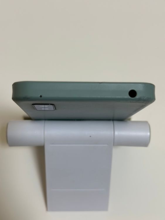 ��SIM�ե꡼ AQUOS wish 64GB ���꡼�֥��꡼��