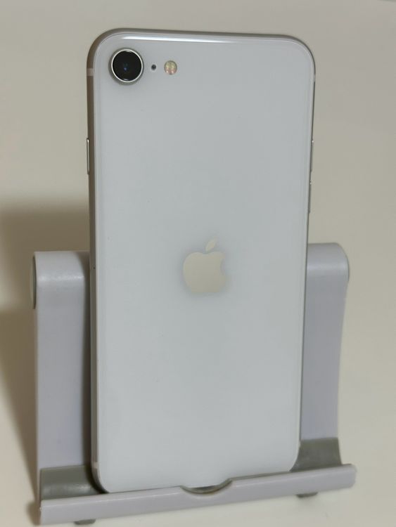 ������ SIM�ե꡼ iPhoneSE ��2���� 64GB �ۥ磻��