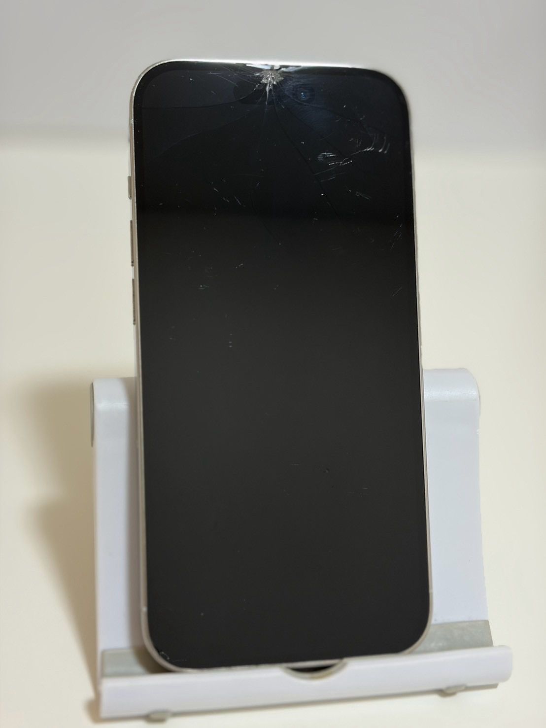iPhone 14 Pro 128GB SIMフリー バッテリー84% ムスビー｜○バッテリー84% SIMフリー iPhone14Pro 128GB シルバー