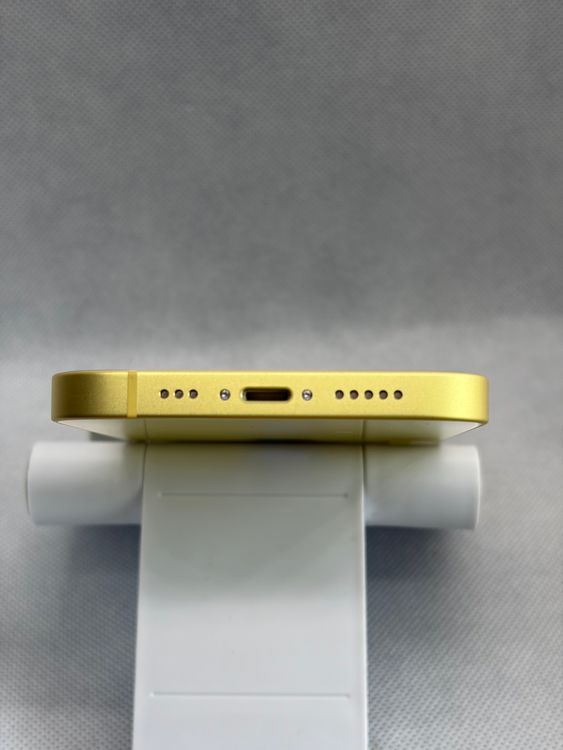 ���Хåƥ꡼100% SIM�ե꡼ iPhone14 128GB ��������