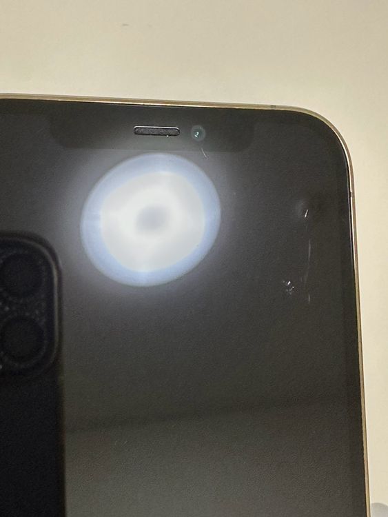 ���Хåƥ꡼82% Ķ���� SIM�ե꡼ iPhone12Pro 128GB �������