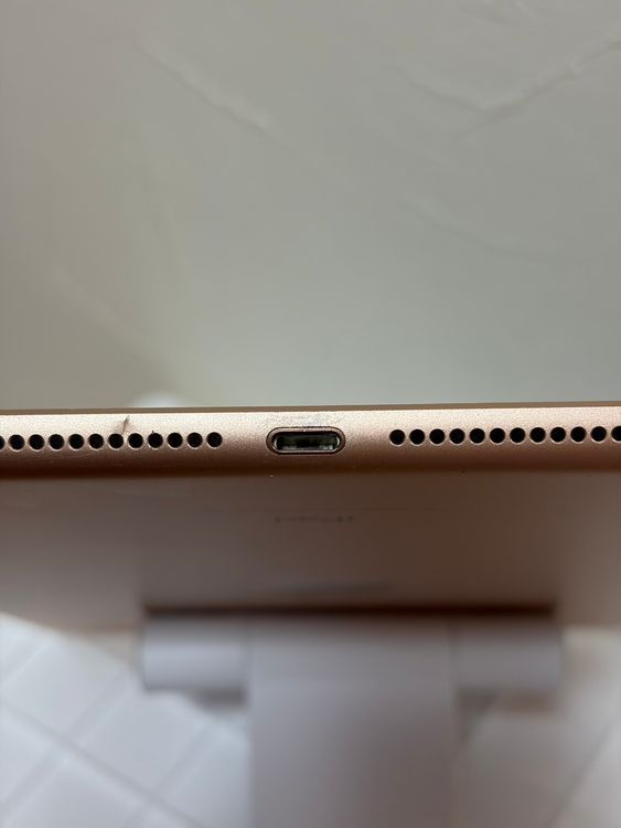 ���ϥԥͥ��ͥå� iPad ��6���� 32GB ������� Wi-Fi