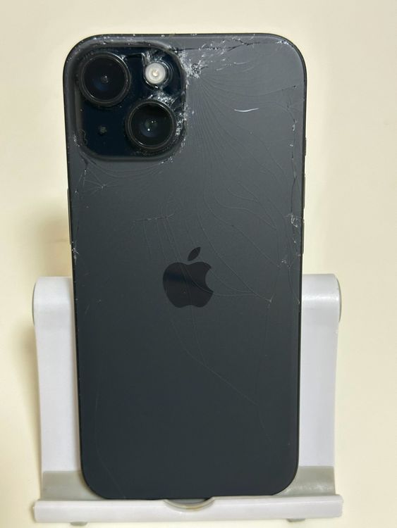 ���Хåƥ꡼83% SIM�ե꡼ iPhone15 512GB �֥�å�