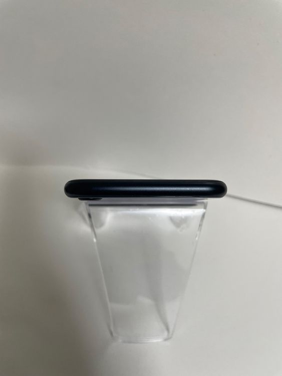 ϥԥͥͥå SIMե꡼ iPhoneSE裳  64GB ߥåɥʥ Хåƥ꡼83%