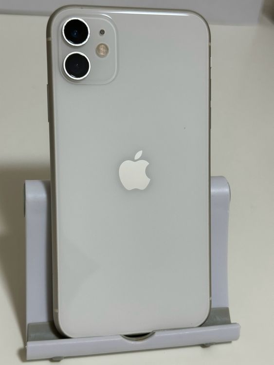 ��SIM�ե꡼ iPhone11 64GB �ۥ磻��