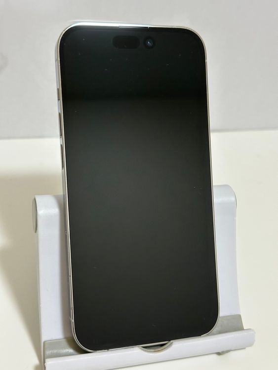 ���Хåƥ꡼84% SIM�ե꡼ iPhone14Pro 128GB ����С�