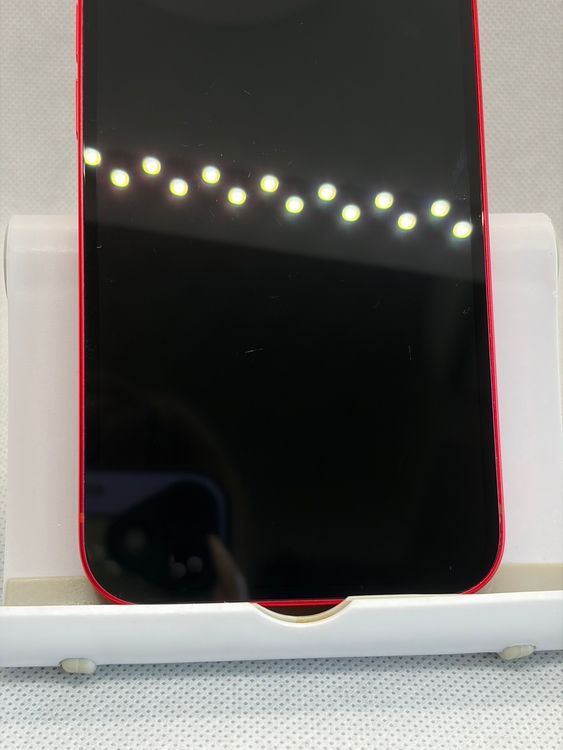 ���Хåƥ꡼82% SIM�ե꡼ iPhone14 128GB ��å�