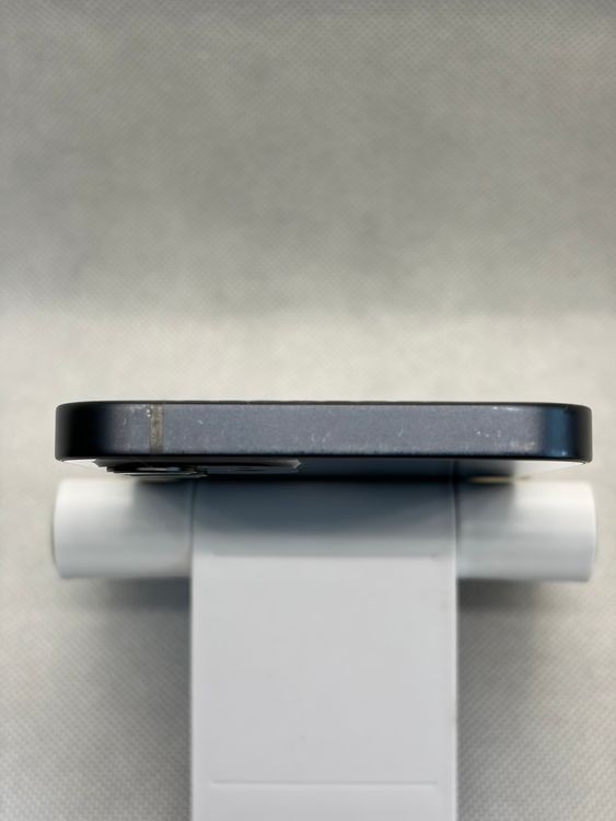 ���ϥԥͥ��ͥå� SIM�ե꡼ iPhone12 64GB �֥�å�