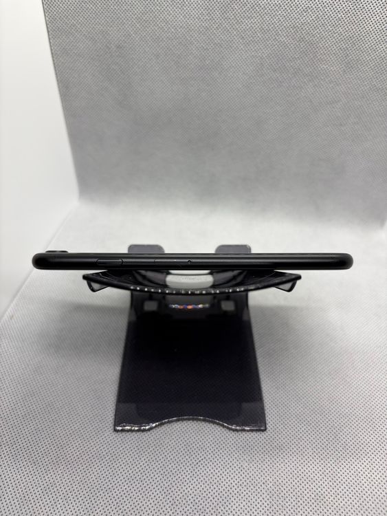 ���ϥԥͥ��ͥå� SIM�ե꡼ iPhoneSE ��2���� 128GB �֥�å�