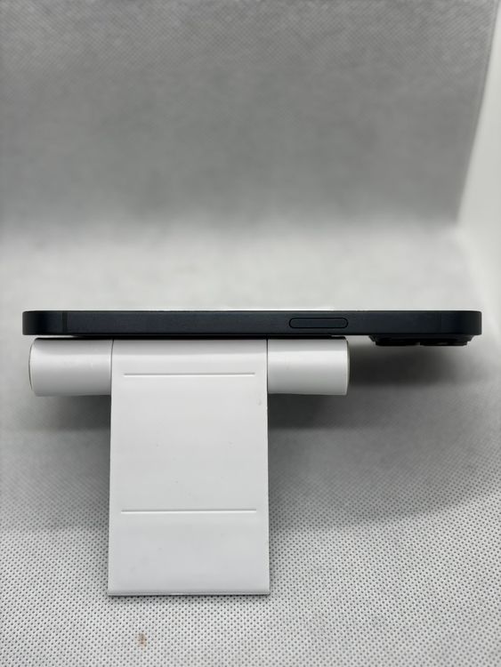 ���ϥԥͥ��ͥå� SIM�ե꡼ iPhone14 128GB �Хåƥ꡼84% �ߥåɥʥ���