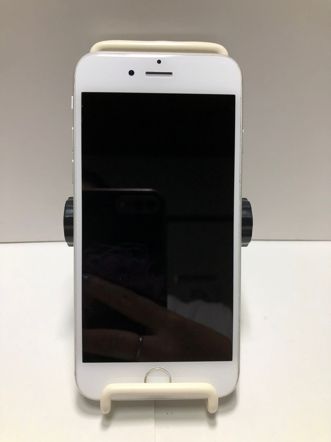 【中古】 iPhone6 16GB シルバー 本体 ドコモ 中古 iPhone6 16GB docomo シルバー 画面サイズ:約4.7インチ