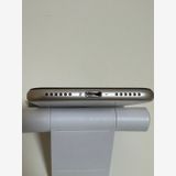 ��SIM�ե꡼ iPhoneSE ��3���� 64GB �������饤��