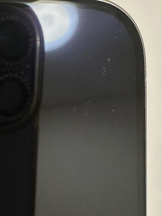 ���Хåƥ꡼85% SIM�ե꡼ iPhone15Pro 128GB �ʥ���������˥���