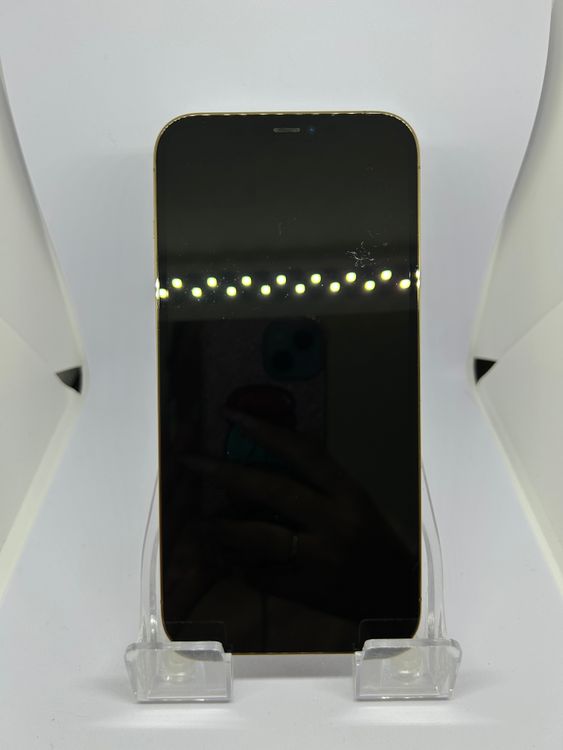 ��SIM�ե꡼ iPhone12ProMax  256GB ������� �Хåƥ꡼76%