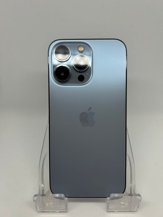 ���ϥԥͥ��ͥå� SIM�ե꡼ iPhone13Pro  256GB ������֥롼 �Хåƥ꡼79%