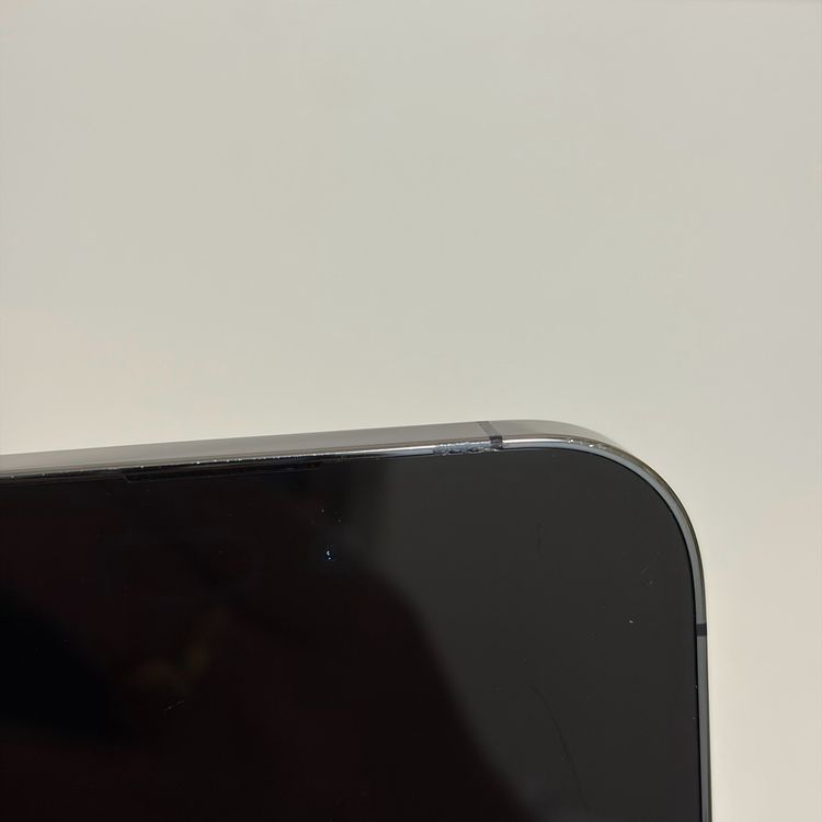 ���Хåƥ꡼82% SIM�ե꡼ iPhone14Pro 128GB �ǥ����ץѡ��ץ�
