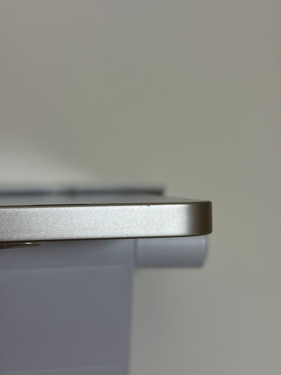 ��SIM�ե꡼ iPhone13 128GB �������饤��