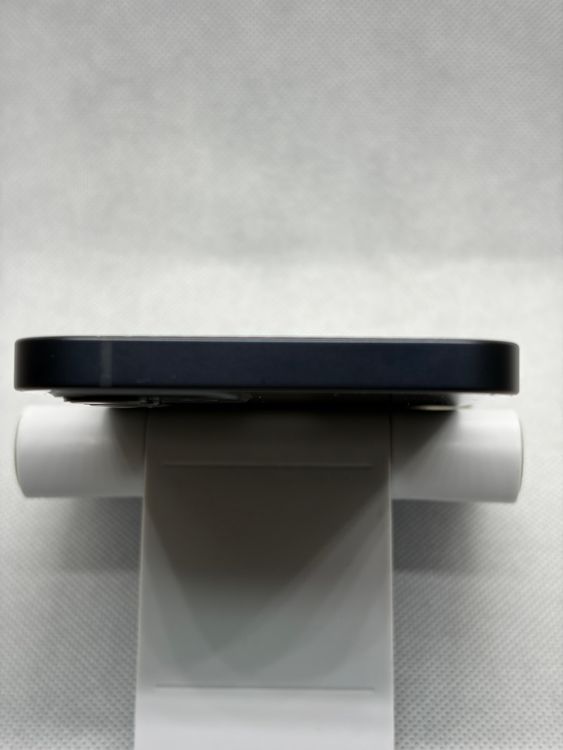 ���Хåƥ꡼83% SIM�ե꡼ iPhone12 128GB �֥�å�