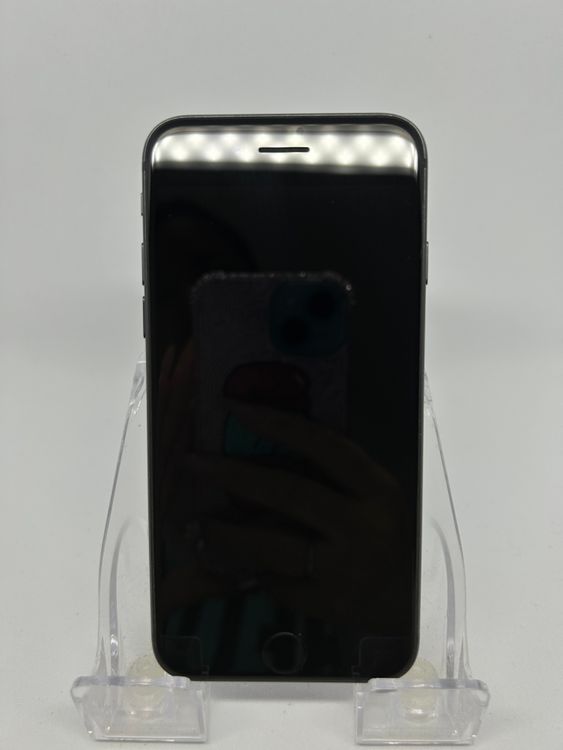 ���ϥԥͥ��ͥå� SIM�ե꡼ iPhone8  64GB ���졼 ����̵��