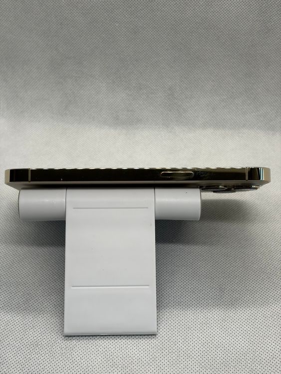 ���Хåƥ꡼100% Ķ���� SIM�ե꡼ iPhone13Pro 256GB �������