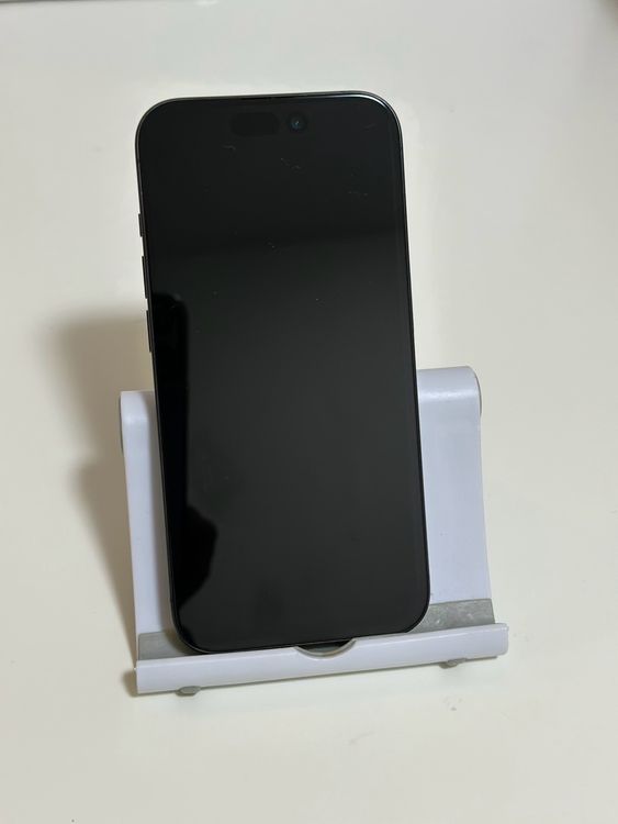 ��SIM�ե꡼ iPhone15Pro 256GB �֥�å������˥���