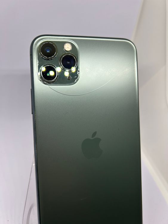 ��SIM�ե꡼ iPhone11ProMax  256GB �ߥåɥʥ��ȥ��꡼�� �Хåƥ꡼76%