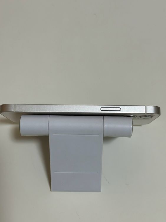 ムスビー｜○バッテリー81% SIMフリー iPhone12 64GB ホワイト