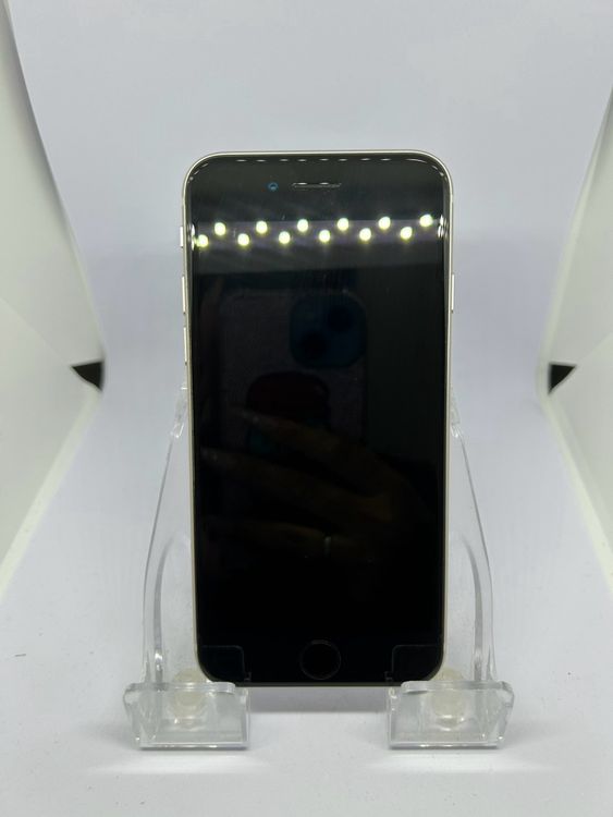��SIM�ե꡼ iPhoneSE��3����  64GB �������饤��