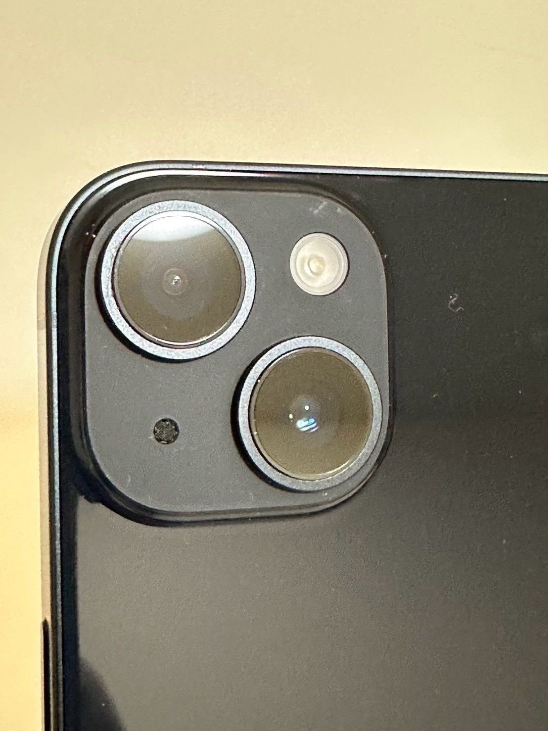ムスビー｜○バッテリー100% SIMフリー iPhone14 256GB ミッドナイト