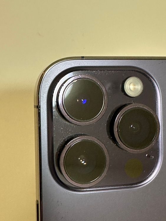 ���Хåƥ꡼80% SIM�ե꡼ iPhone14Pro 256GB �ǥ����ץѡ��ץ�