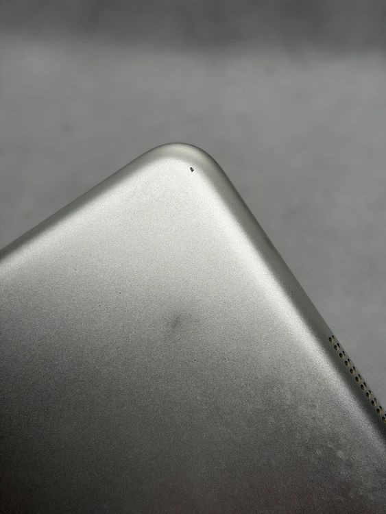���ϥԥͥ��ͥå� iPad Air 16GB ����С�