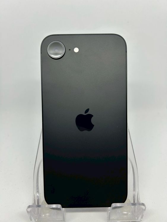 iPhone16e（SIMフリー・国内版） 商品一覧｜ムスビー【中古スマホ