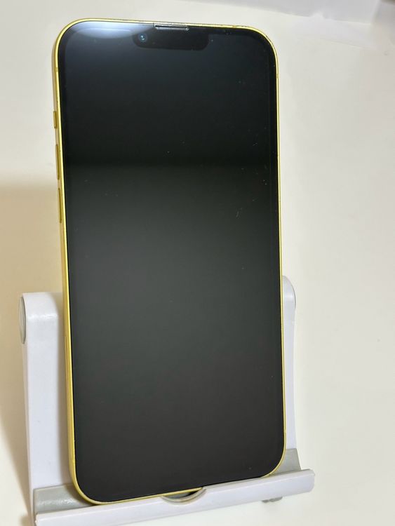 ���Хåƥ꡼83% SIM�ե꡼ iPhone14Plus 128GB ��������