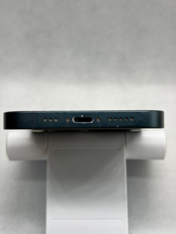 ��SIM�ե꡼ iPhone14 256GB �Хåƥ꡼84% �ߥåɥʥ���
