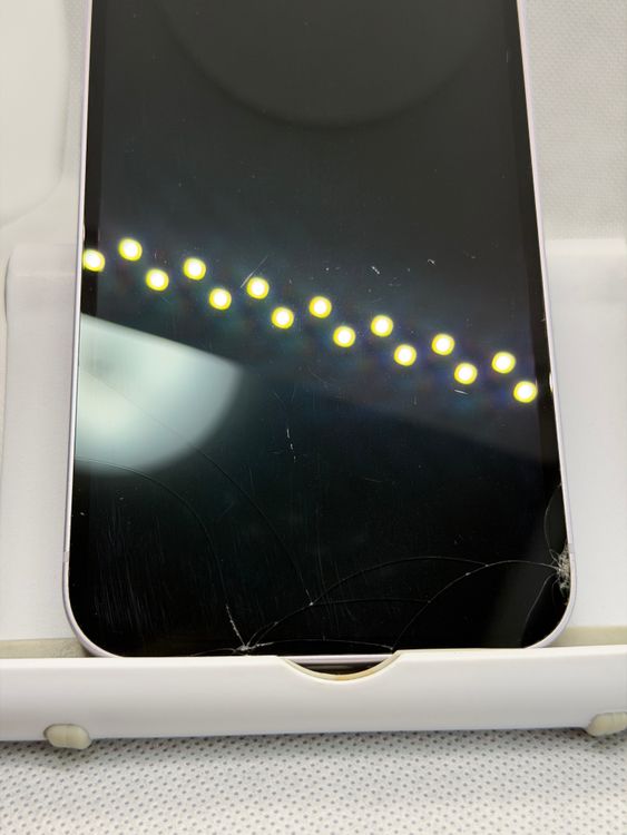 ���Хåƥ꡼85% SIM�ե꡼ iPhone14 128GB �ѡ��ץ�