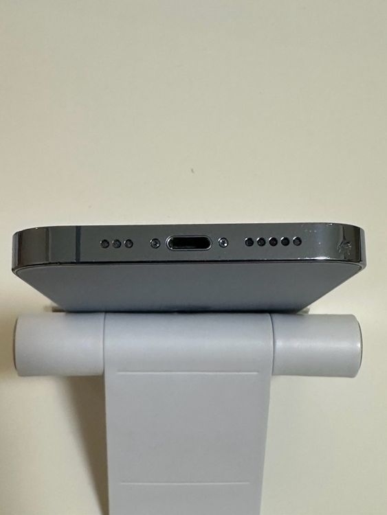 ��SIM�ե꡼ iPhone13Pro 256GB ������֥롼
