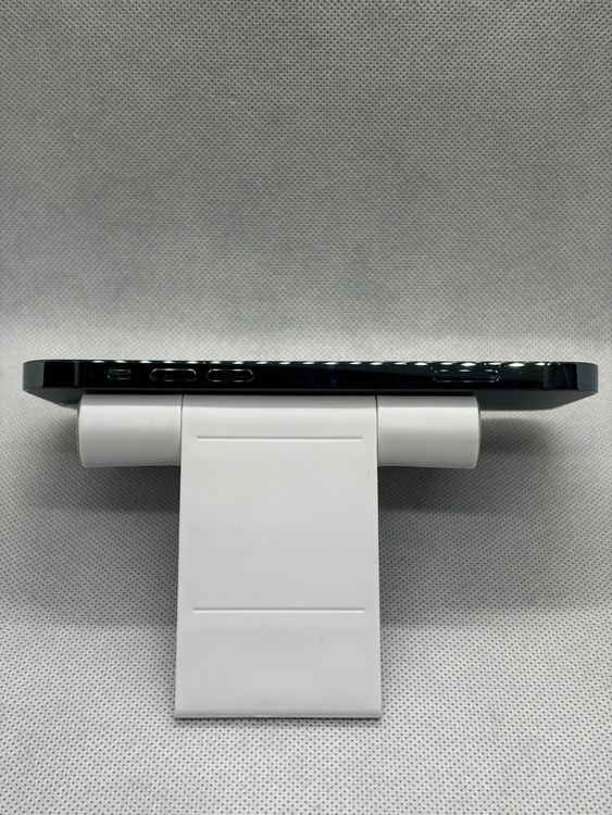 ��SIM�ե꡼ iPhone12Pro 128GB �֥롼 �Хåƥ꡼81%