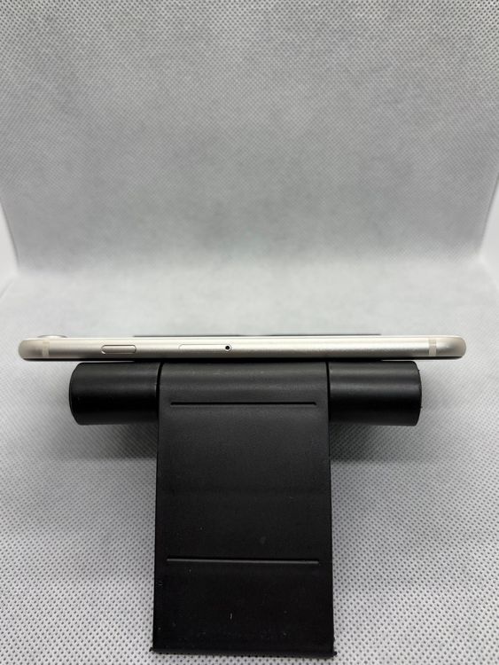 ���ϥԥͥ��ͥå� SIM�ե꡼ iPhoneSE ��3���� 64GB �������饤��