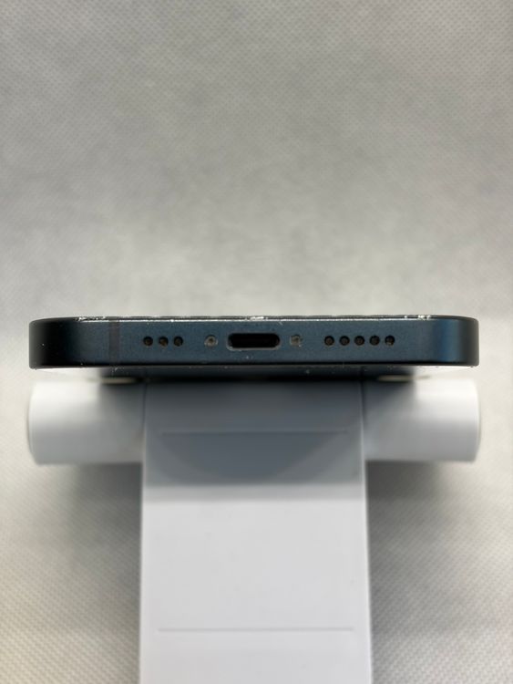 ���Хåƥ꡼80% SIM�ե꡼ iPhone13 128GB �ߥåɥʥ���