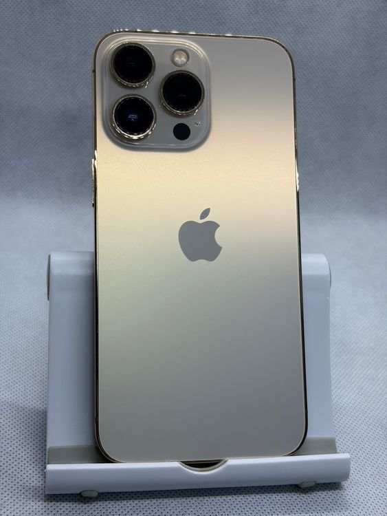 ���Хåƥ꡼82% SIM�ե꡼ iPhone13Pro 128GB �������