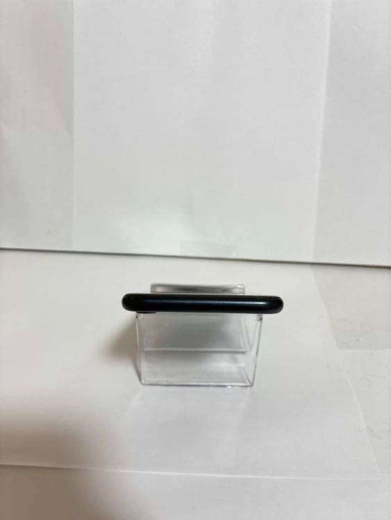 ���ϥԥͥ��ͥå�iPhoneSE��3���� 64GB �ߥåɥʥ���  ����̵��