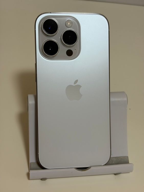 ���Хåƥ꡼80% SIM�ե꡼ iPhone14Pro 128GB ����С�