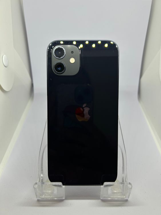 ��SIM�ե꡼ iPhone12  64GB �֥�å� �Хåƥ꡼77%