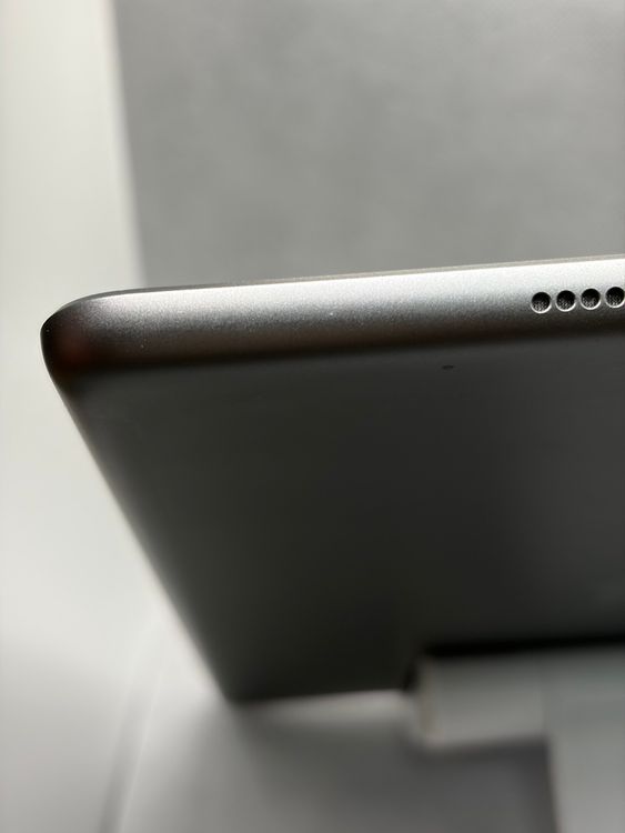 ���ϥԥͥ��ͥå� iPad ��9���� 64GB Wi-Fi ���졼