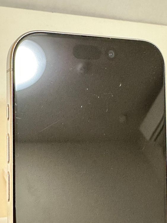 ���Хåƥ꡼88% SIM�ե꡼ iPhone15Pro 256GB �ۥ磻�ȥ����˥���