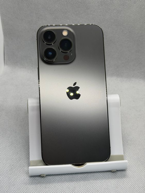 ���Хåƥ꡼83% SIM�ե꡼ iPhone13Pro 256GB ����ե�����