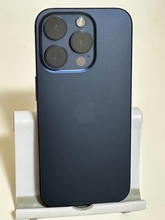 ���Хåƥ꡼85% SIM�ե꡼ iPhone15Pro 256GB �֥롼�����˥���