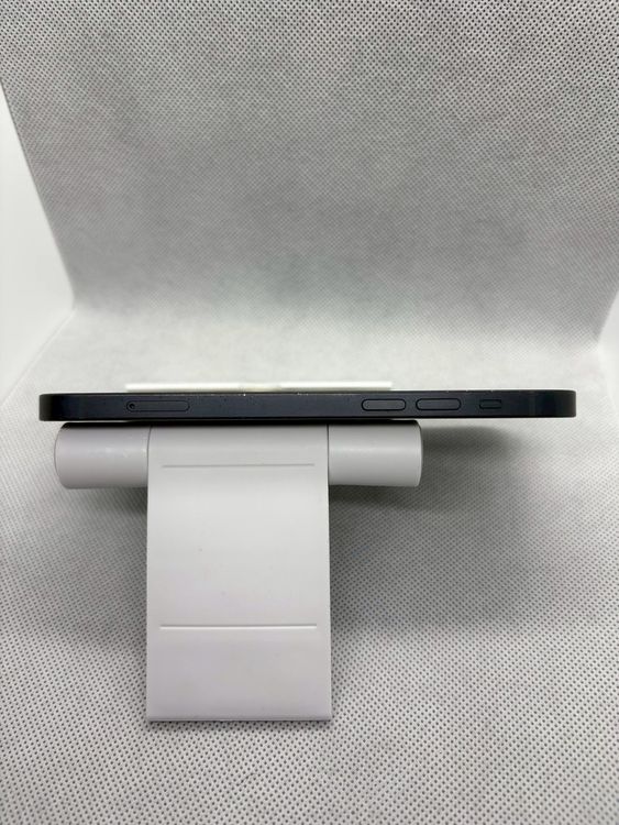 ���ϥԥͥ��ͥå� SIM�ե꡼ iPhone12 256GB �֥�å� �Хåƥ꡼82%