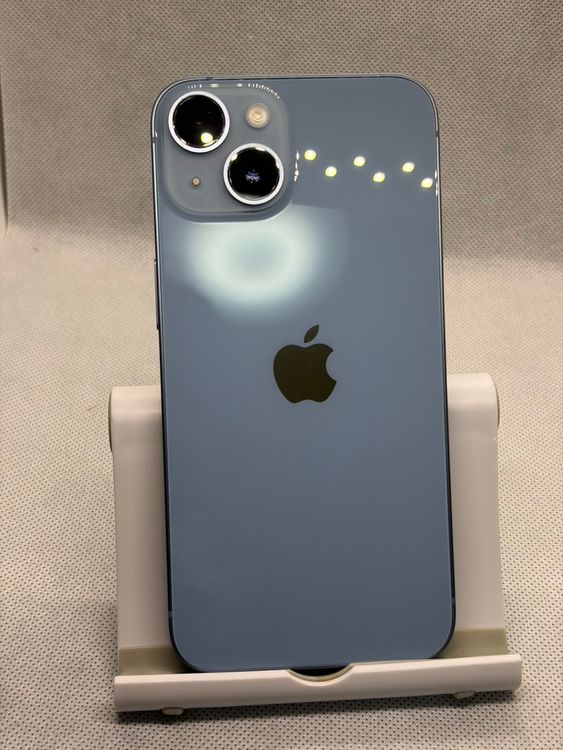 ���Хåƥ꡼84% SIM�ե꡼ iPhone14 128GB �֥롼