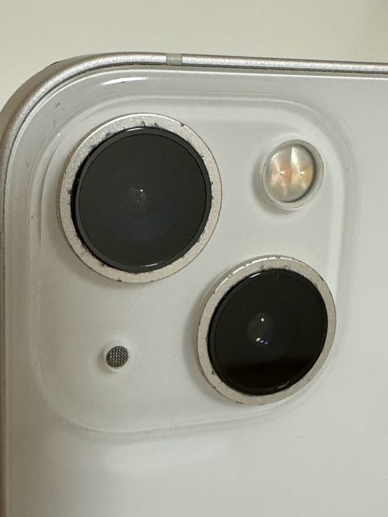 ���Хåƥ꡼82% SIM�ե꡼ iPhone13 128GB �������饤��